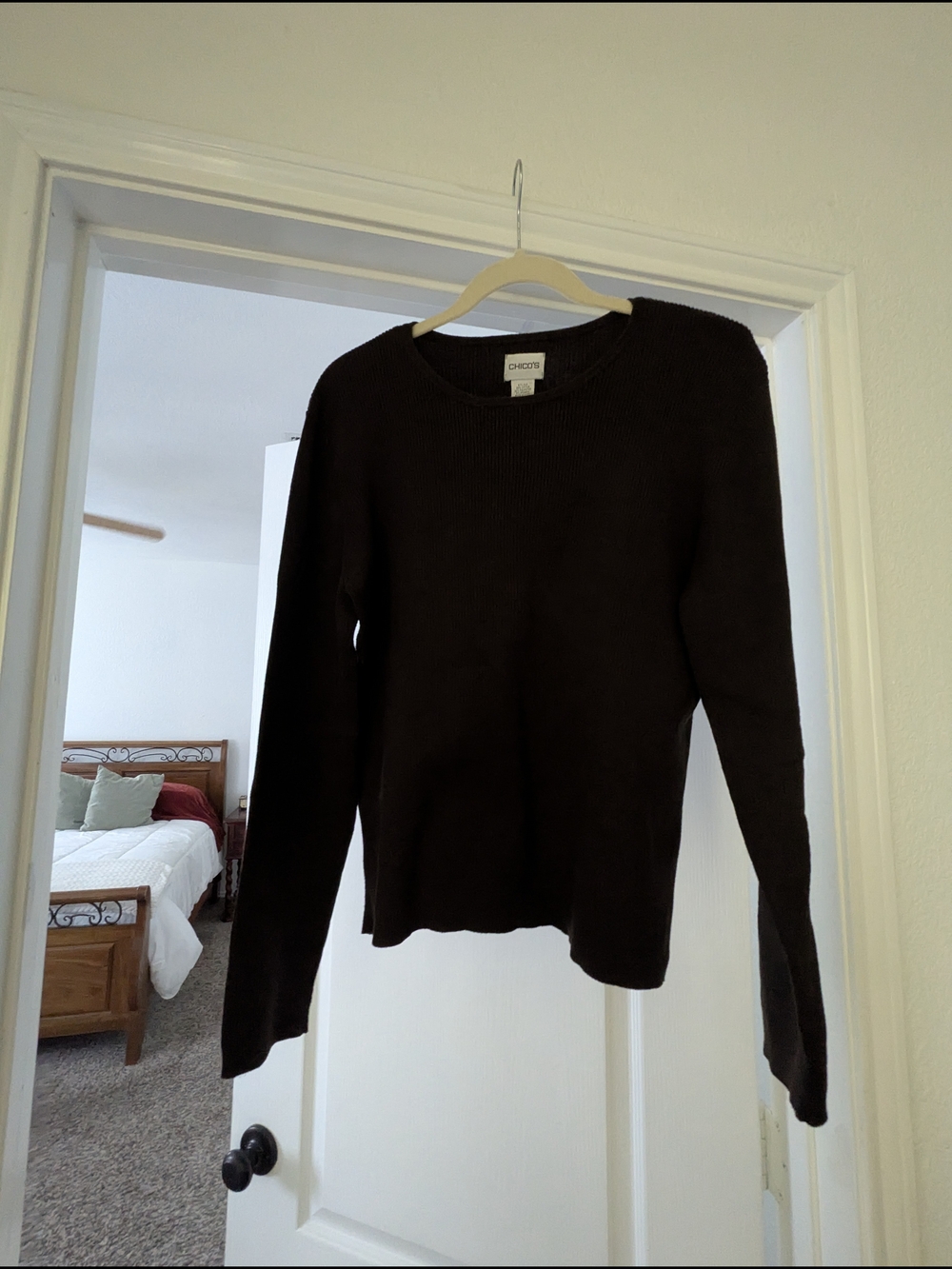 CHICOS Black Long Sleeve Sweater